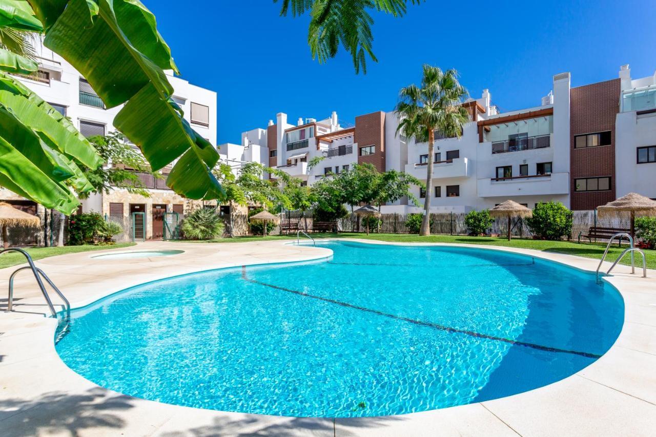 Appartamento Lets In The Sun Calablanca La Cala De Mijas Esterno foto